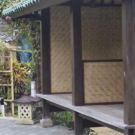 Villa Yukie Senggigi Montongbuwoh 外观 照片