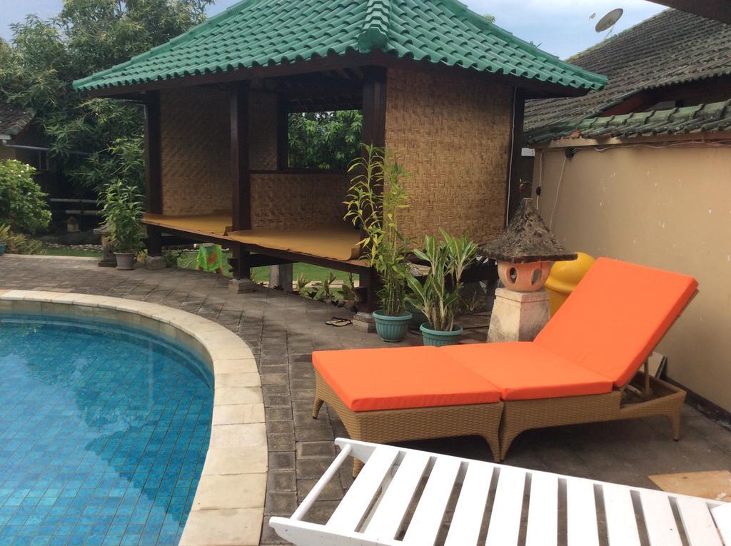 Villa Yukie Senggigi Montongbuwoh 外观 照片